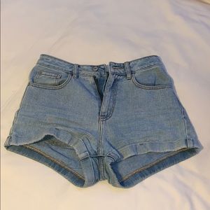 Pacsun shorts. Waist (26).